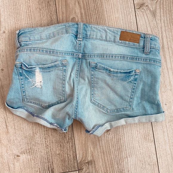 Garage Ripped Jean Shorts - Picture 2 of 2